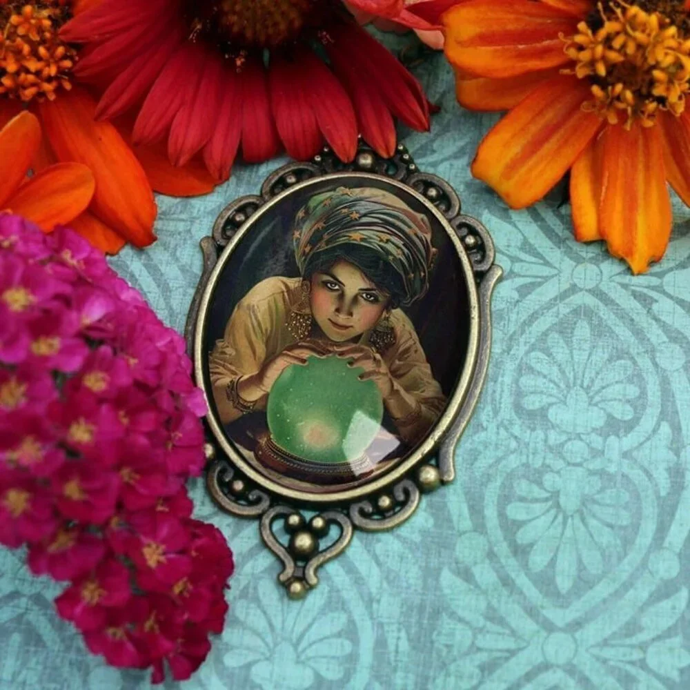 Fortune Teller Ornate‎ Pendant Necklace - Oval Tarot and Mystic Jewelry